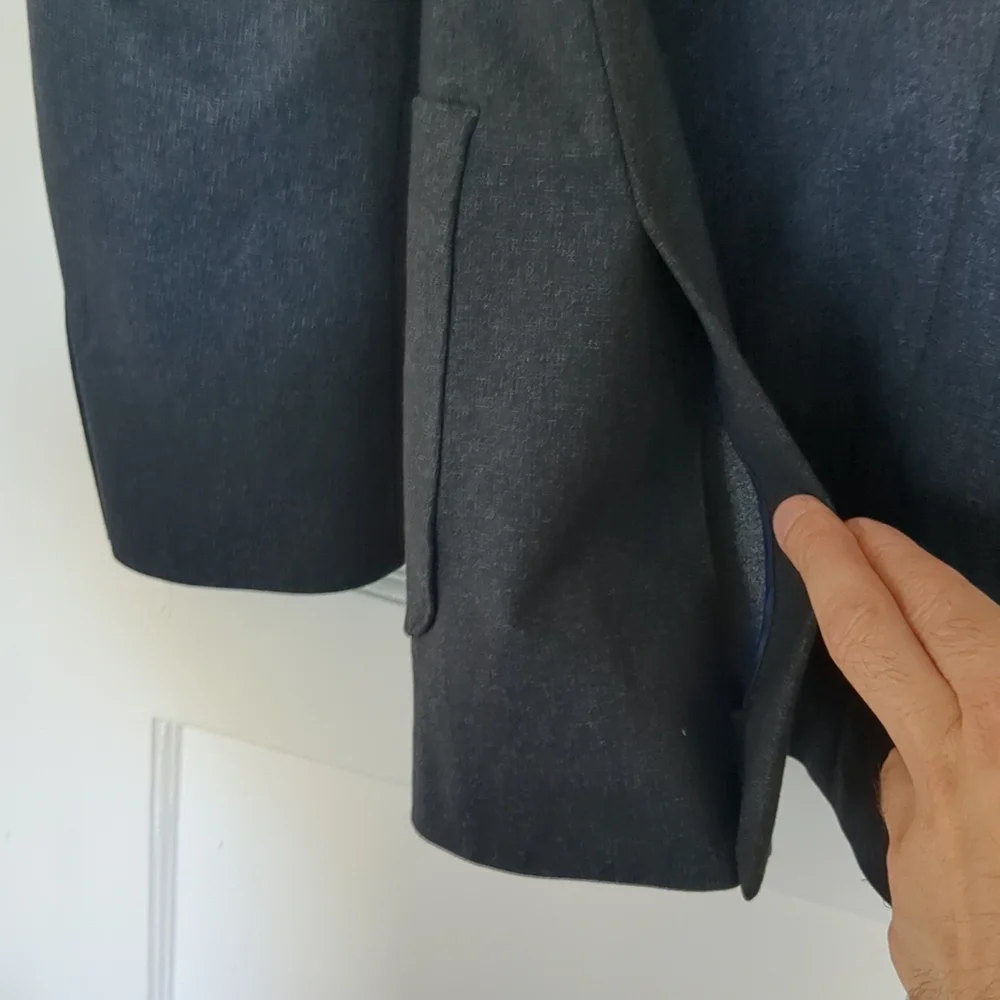7Diamonds‎ Fit Sport Coat Blazer Medium Charcoal Black Royal Blue EXCELLENT COND
